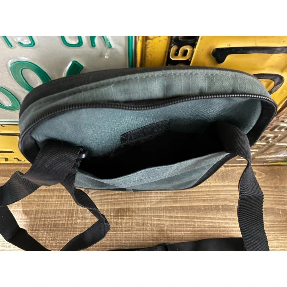 Oakley Utility Crossover iPad Case 11in‎ x 9in x 1.5in